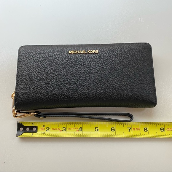 NWT Michael Kors Jet Set Travel Large Pebbled Leather Wristlet - Picture 4 of 15